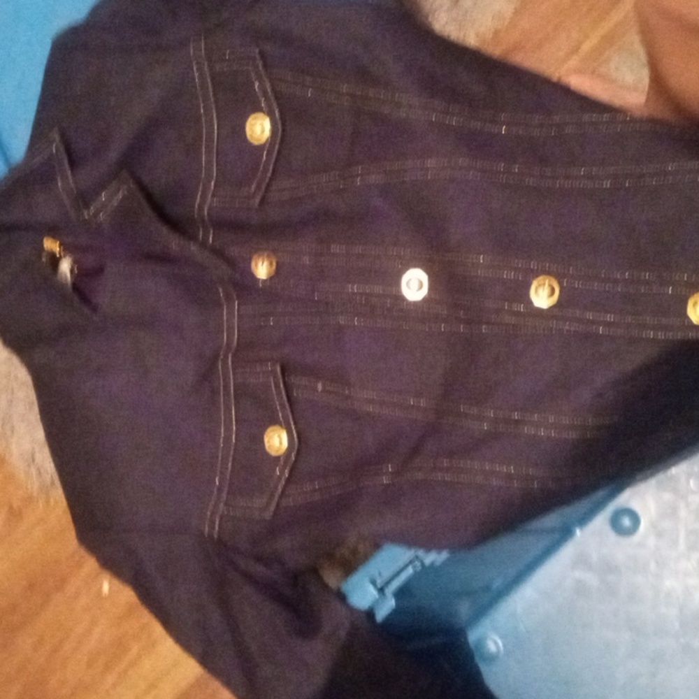 Woman's button down Sandra Roth size 4